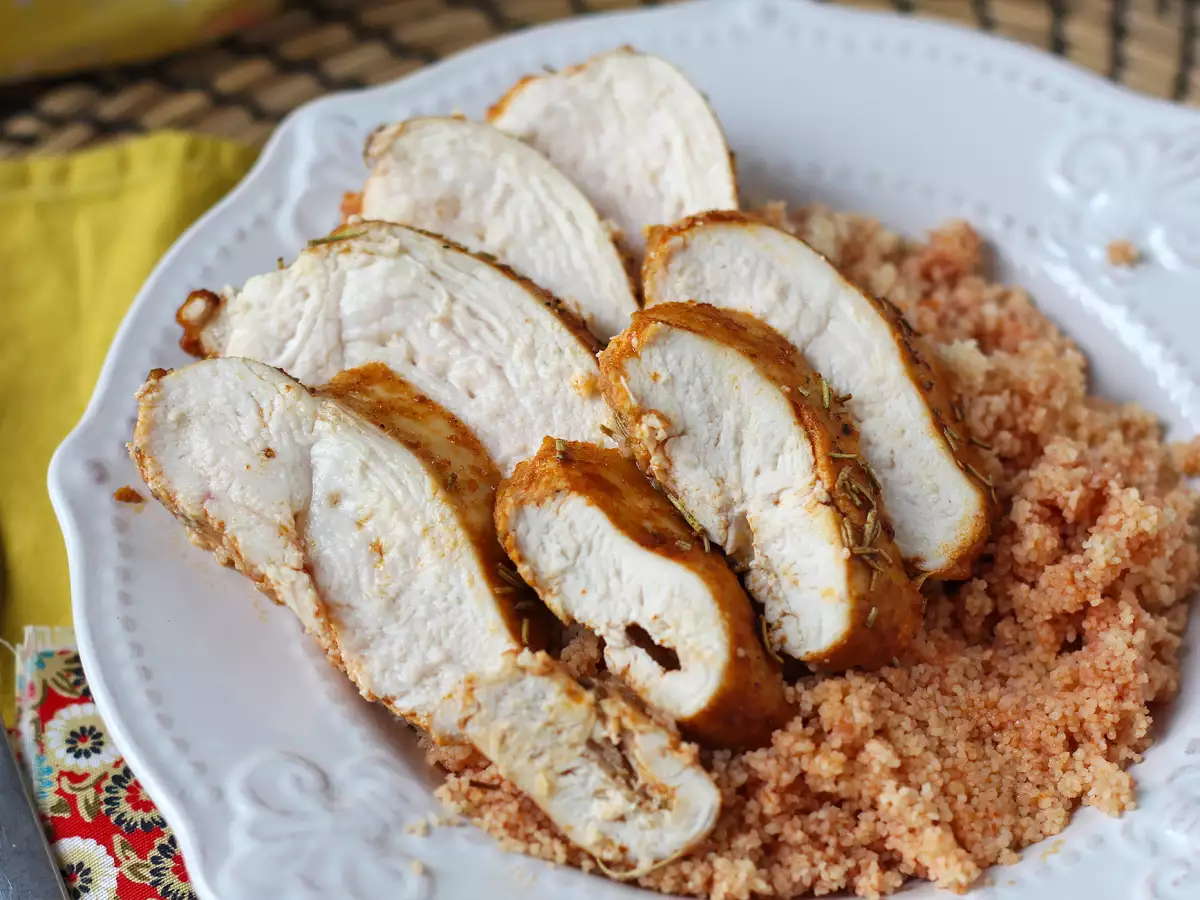 How to cook chicken breast in the air fryer? - photo 3