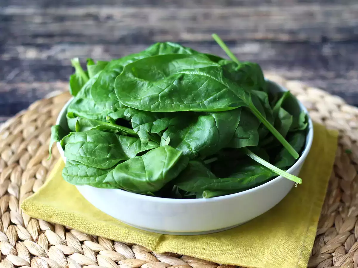 How to Cook Fresh Spinach
