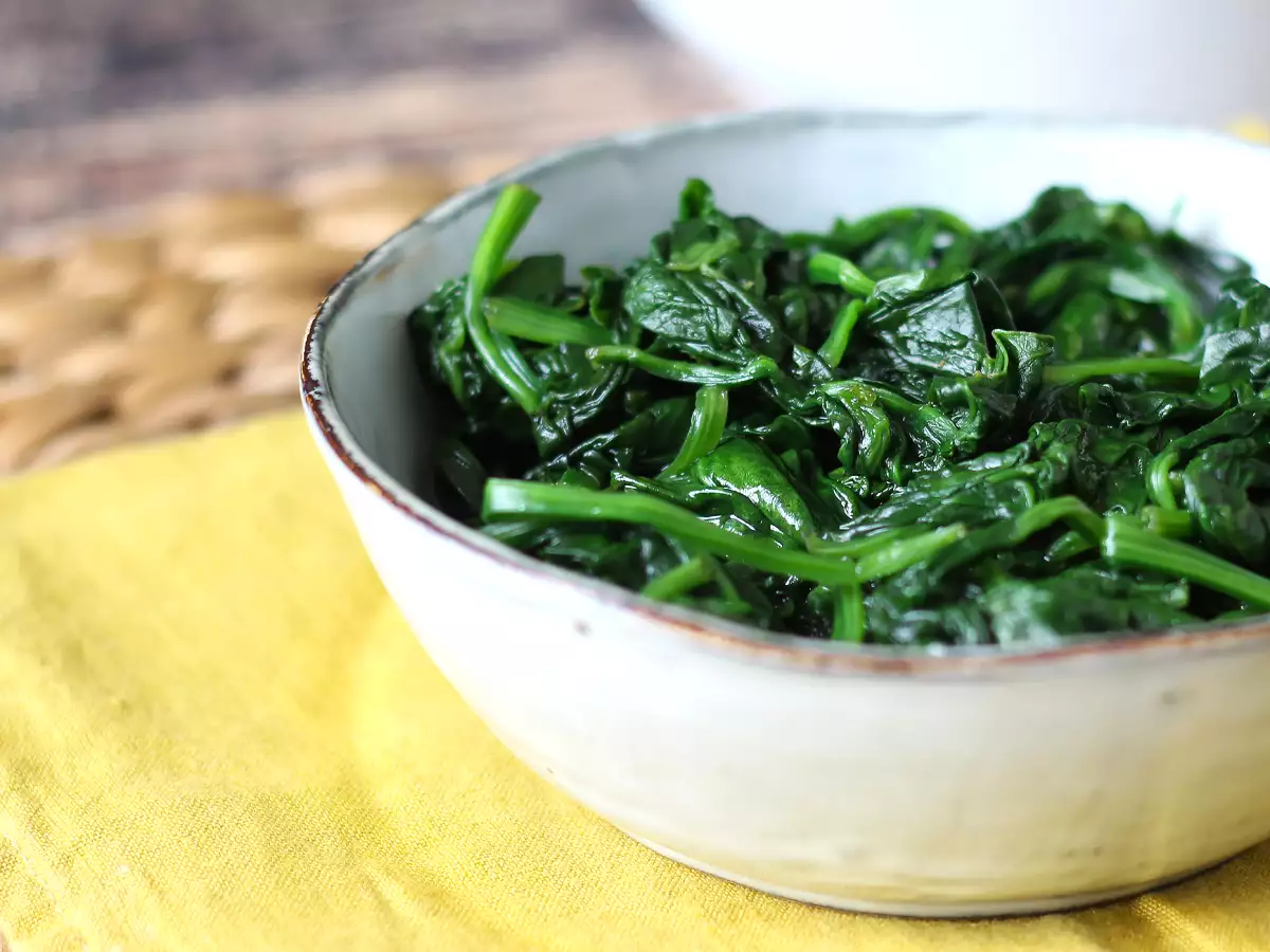 How to Cook Fresh Spinach - photo 4