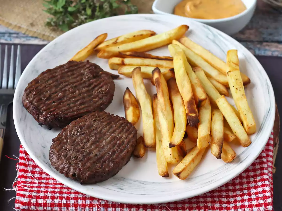 How to cook ground beef patties in the airfryer?