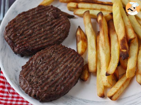 How to cook ground beef patties in the airfryer? - photo 2