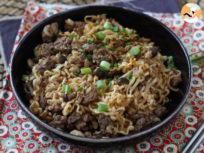 How to cook instant noodles? quick recipe with beef and mushrooms! - photo 6