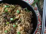 How to cook instant noodles? quick recipe with beef and mushrooms!, photo 3