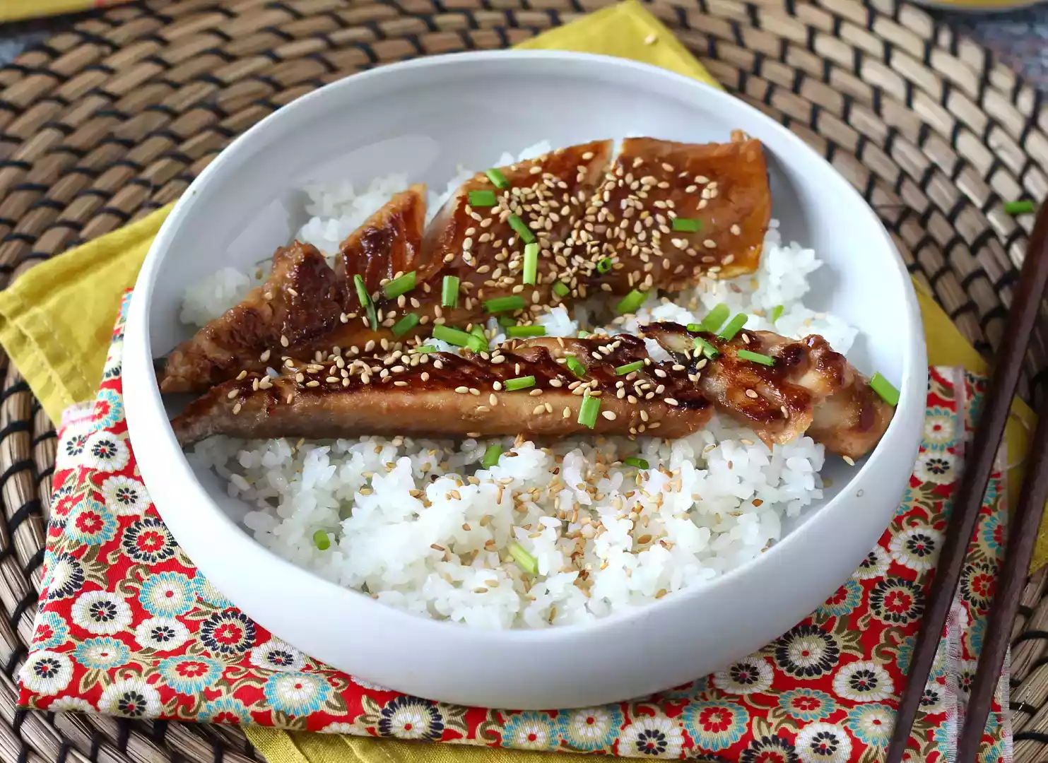 Mackerel recipe: lacquered with soy sauce and honey