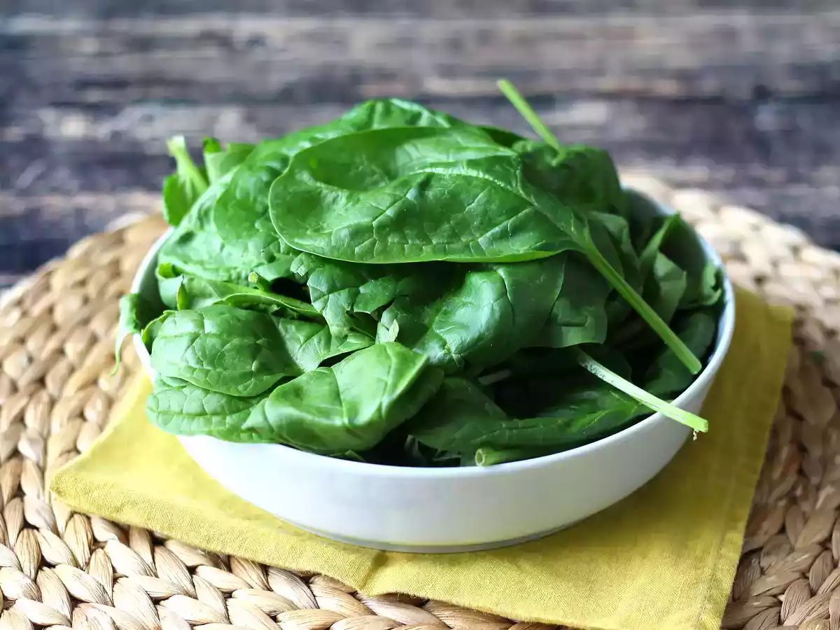How to cook spinach ?