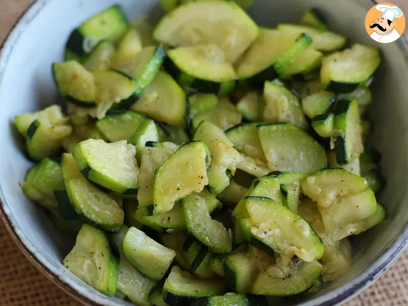 How to cook zucchini in a pan?, photo 3