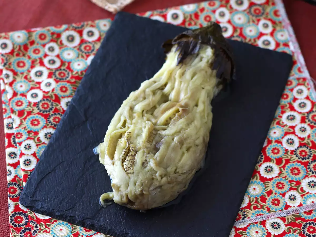 How to easily roast and peel an eggplant in the air fryer? The super-easy method! - photo 2