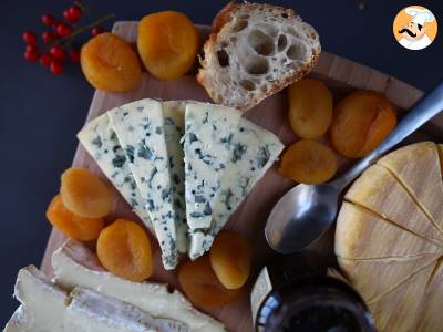 How to make a cheese platter? - photo 2