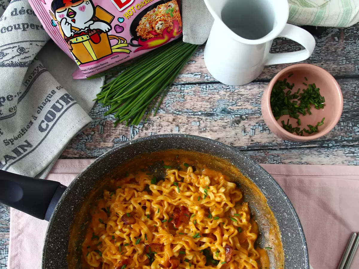 How to make Buldak carbonara noodles? The best recipe! - photo 4
