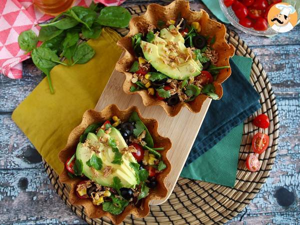 How to make tortilla bowls? easy salad without dishes! - photo 2