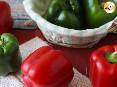 How to peel pan-fried bell peppers?