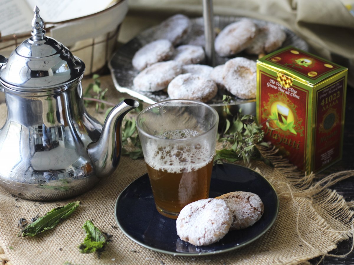 How to prepare authentic Moroccan peppermint tea - photo 4