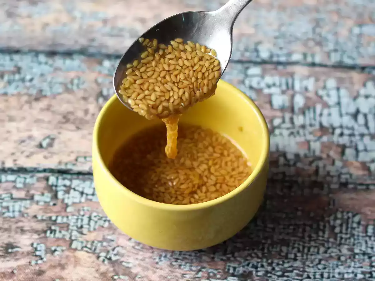 How to prepare flax egg: the perfect vegan substitute for eggs