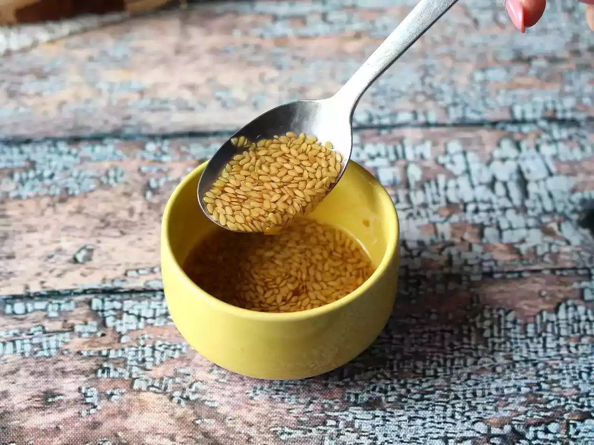 How to prepare flax egg: the perfect vegan substitute for eggs - photo 3