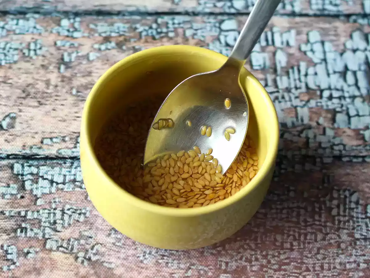 How to prepare flax egg: the perfect vegan substitute for eggs - photo 4