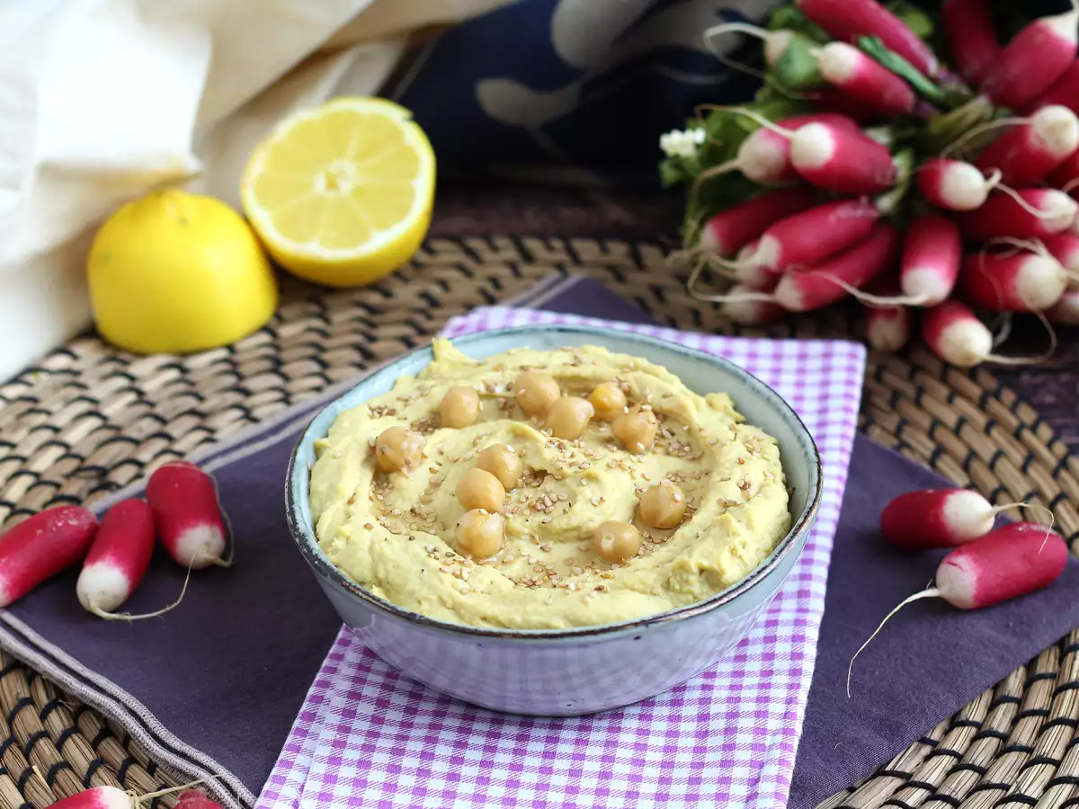 Hummus with preserved lemon for even more delicate flavors - photo 3