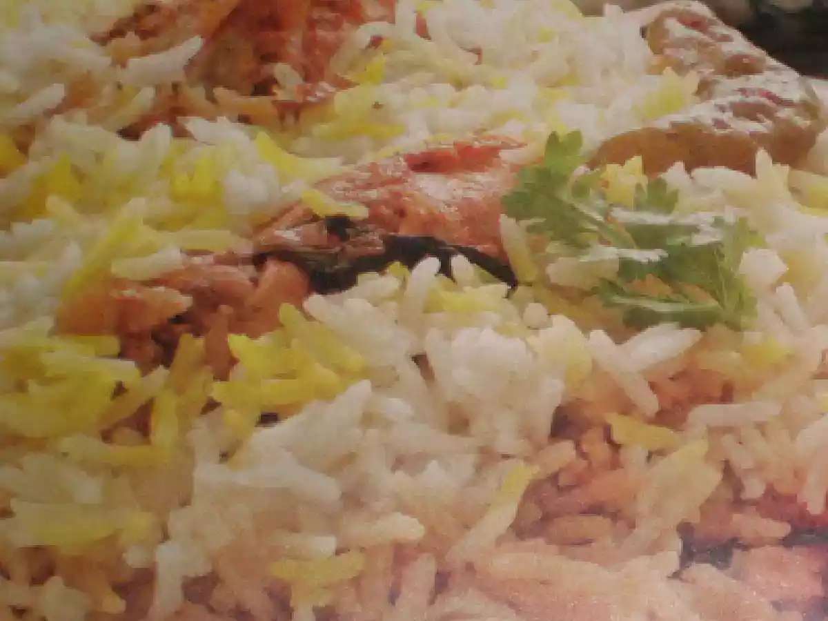 Hyderabadi Murg ( Chicken ) Dum Biryani - photo 2
