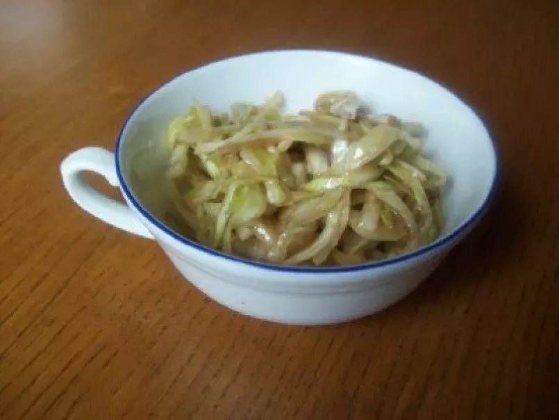I Heart Cooking Clubs : Spicy Coleslaw - Savoy Cabbage Pasta - photo 2