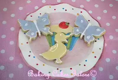 Iced shortbread biscuits recipe - easy homemade treat