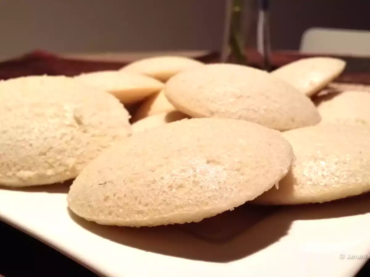 Idli Using Idli Rava (Step by Step recipe)