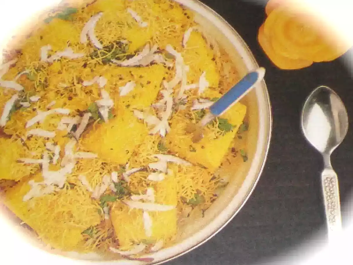 Instant Rawa Dhokla, Amiri Khaman & Dahi curry... Gujarati Cuisine - photo 2