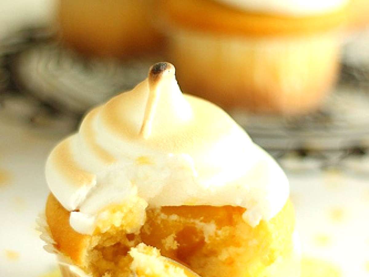 Isabella's lemon meringue cupcake, Recipe Petitchef