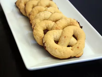 Italian Pretzel Cookies