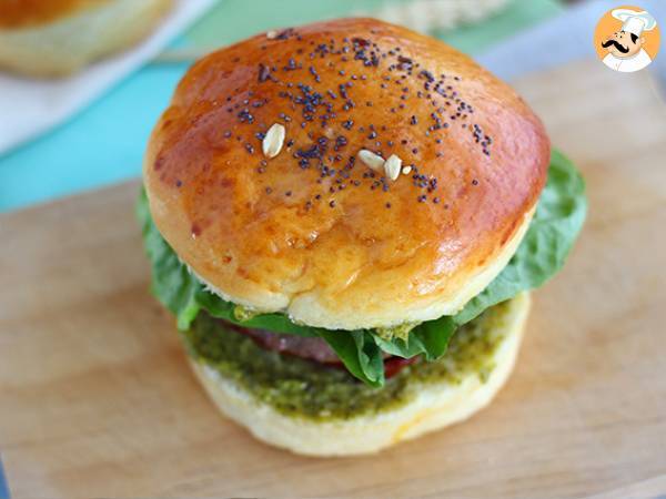 Italian style burger: pesto, sundried tomatoes, mozzarella - photo 5