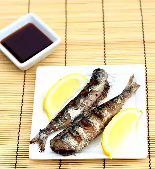 Salt grilled sardines recipe (iwashi no shioyaki)