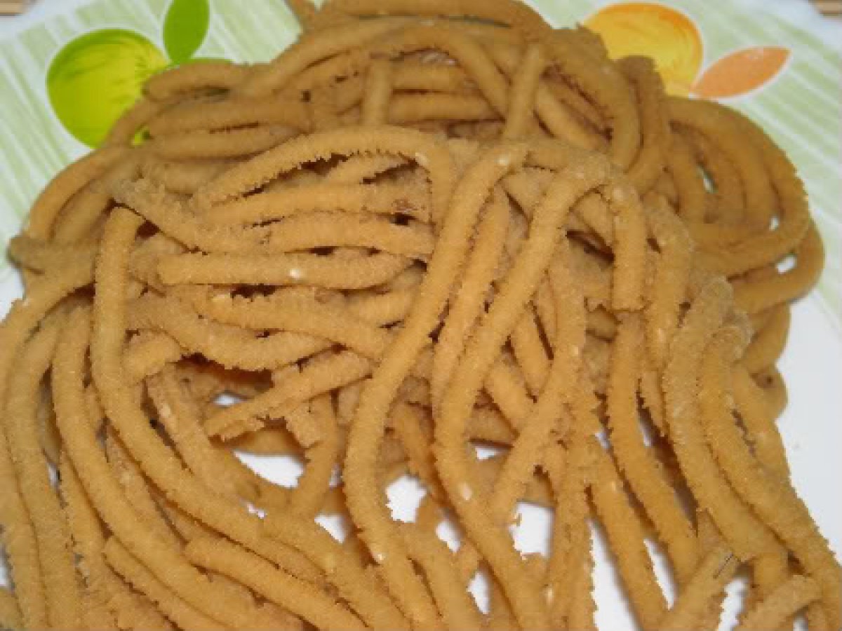 Jantikalu or Murukulu for Indian Cooking Challenge