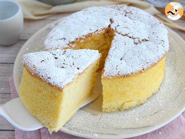 Japanese cheesecake (light and airy)