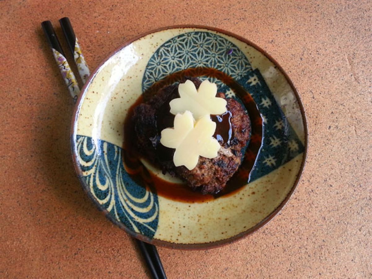 Japanese Hamburger Steak – Hambagu