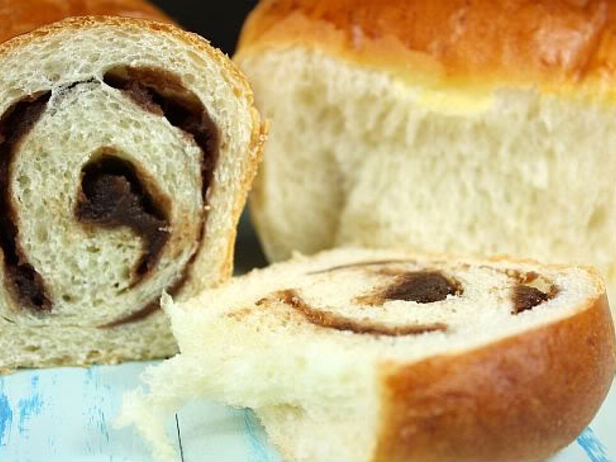 Japanese Style Red Bean Swirl Bread - photo 2