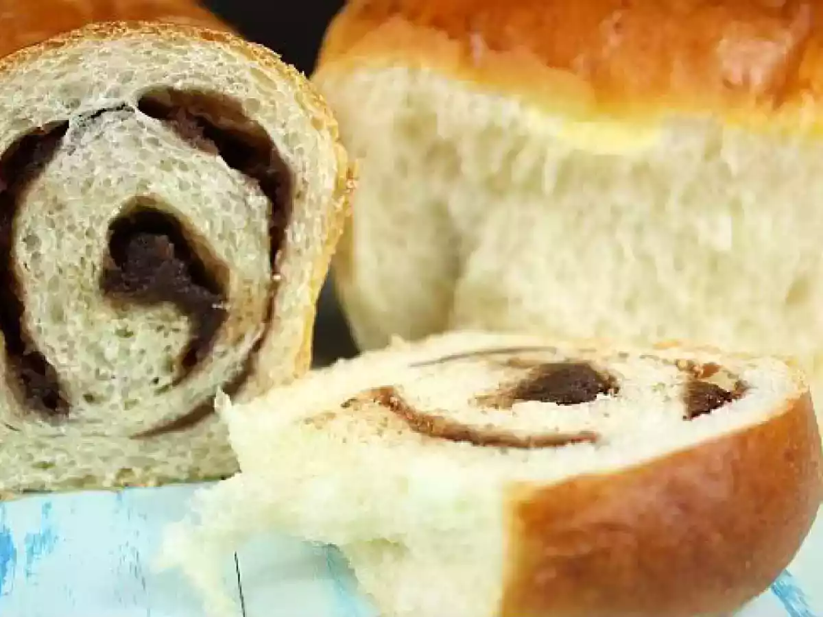 Japanese Style Red Bean Swirl Bread - photo 2