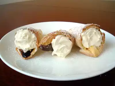 Julie goodwin's cream horn recipe with mock cream