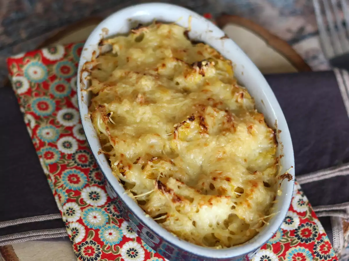 Kale gratin with béchamel and cheese - photo 4