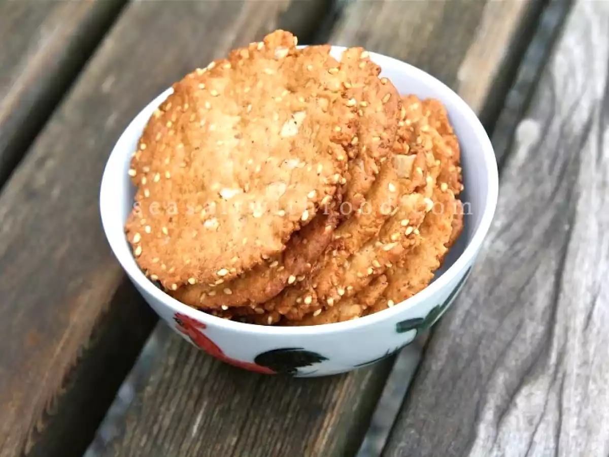 Kampar Chicken Biscuit Crisps-Kai Chai Paeng - photo 2