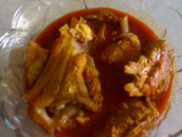 Kappa Vevichathu with Hamour Fish Head Curry