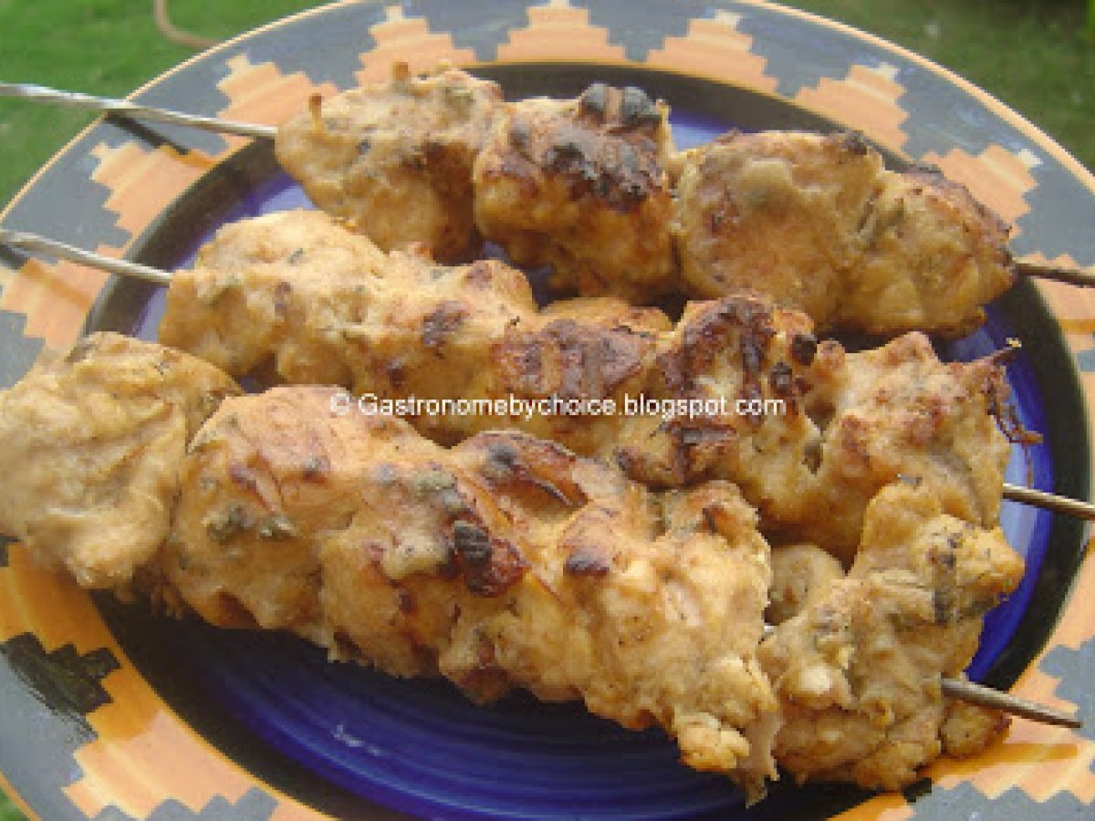 Kasturi Kabab (Dried Fenugreek flavored Chicken Kababs)