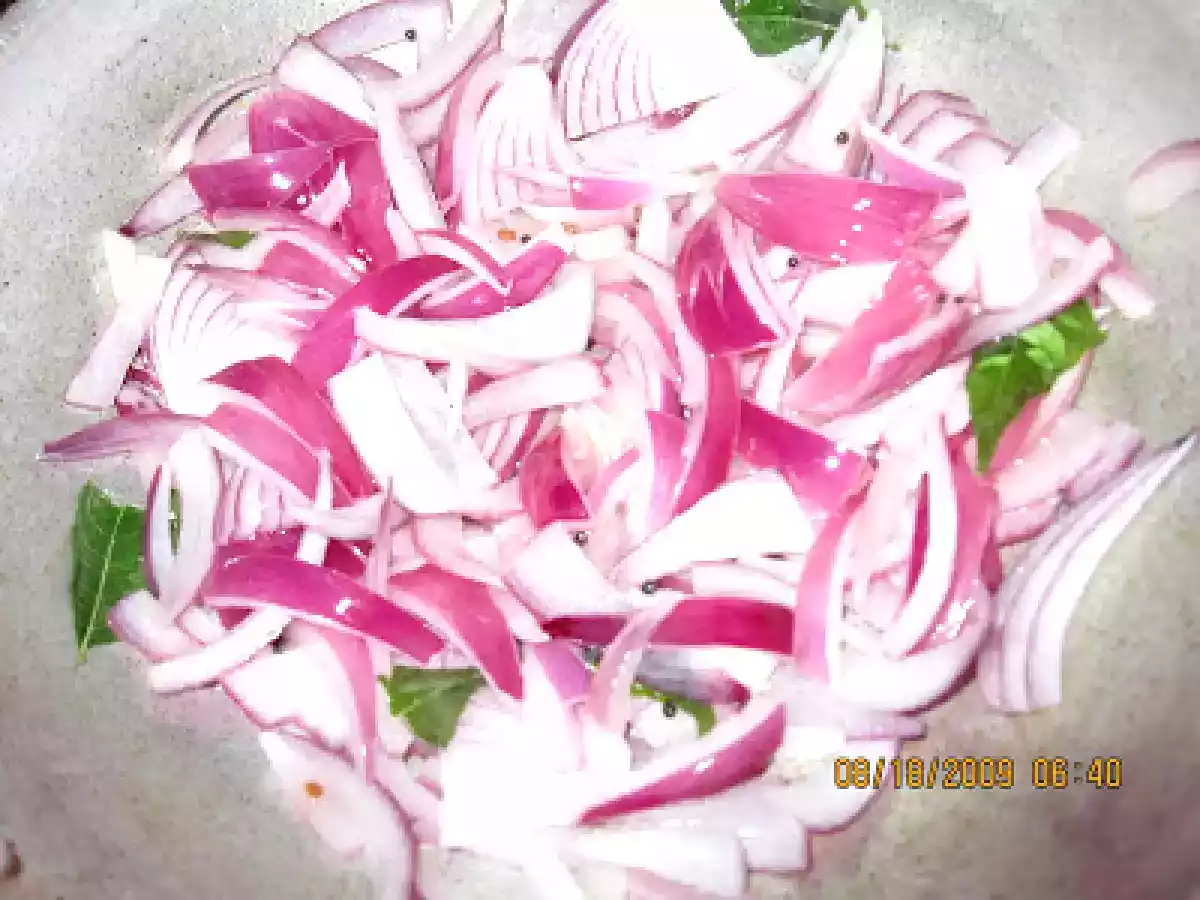 Kathirikai Puli Kulambu (Brinjal Curry) - photo 3