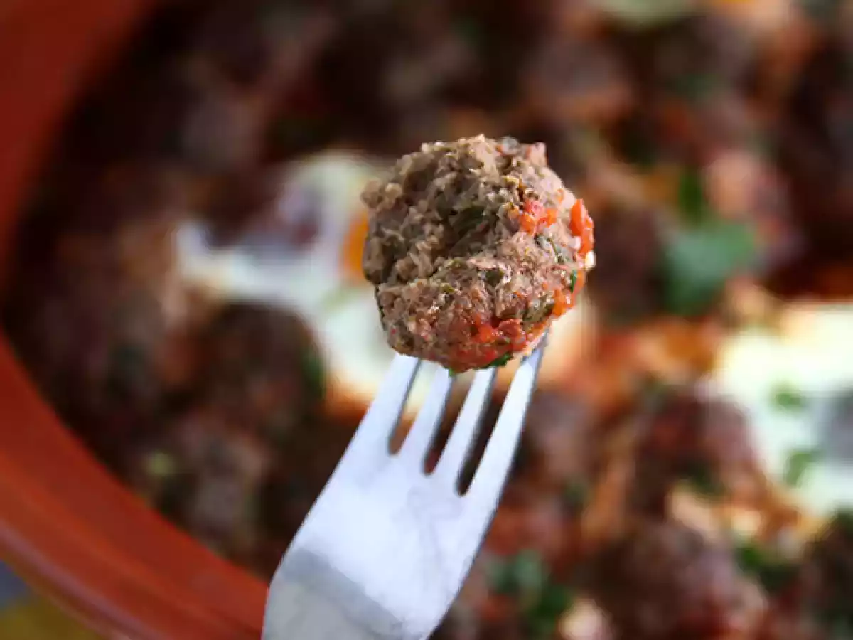 Kefta tagine (ground beef meatballs with spices and herbs) - photo 4