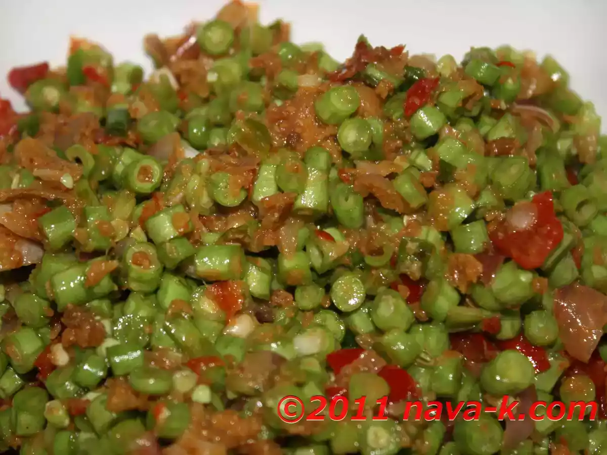 Kerabu Kacang Panjang (Long Bean Salad)