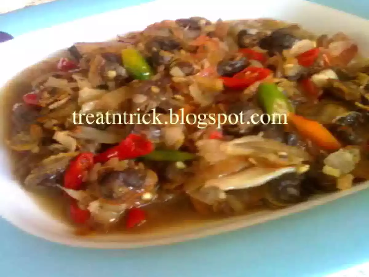 KERANG GORENG CILI / SPICY FRIED COCKLES