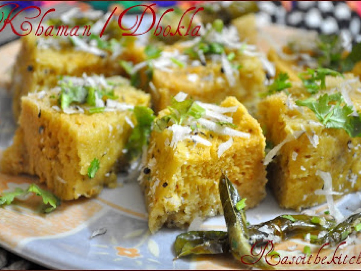 Khaman / Dhokla (Steamed Gram Flour Snack) - photo 2