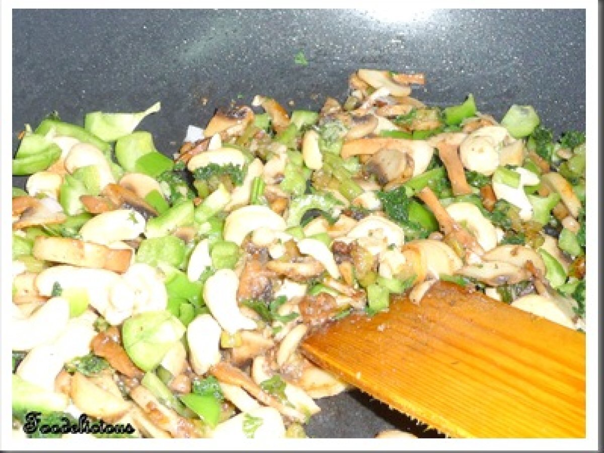 Kidney Bean, Mushroom and Cashew Nut Risotto - photo 3