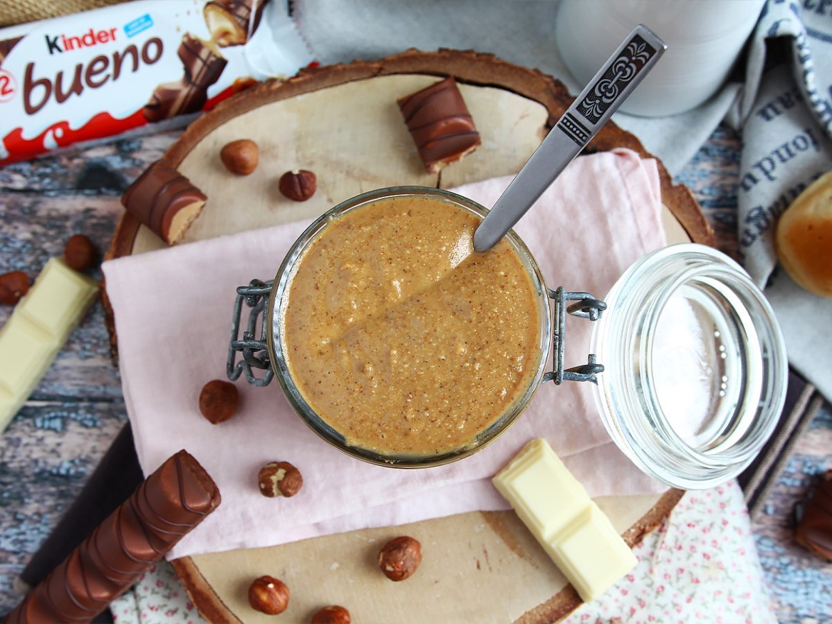 Kinder Bueno spread - 2 ingredients only - photo 3