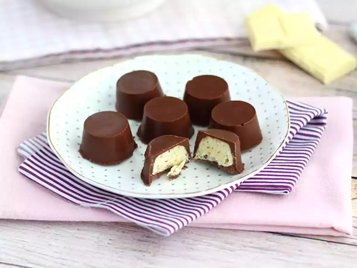 Kinder schokobons style chocolates