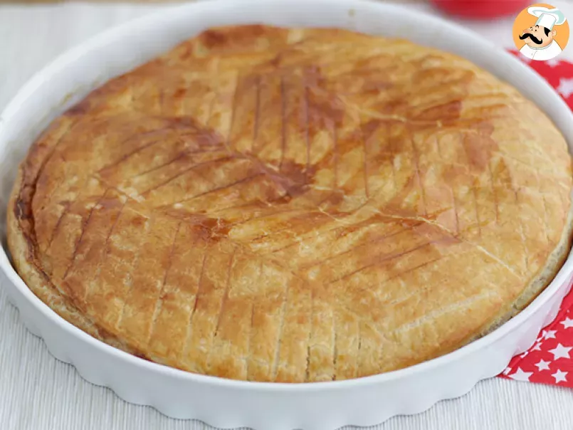 King Cake with almonds Video recipe !, Recipe Petitchef