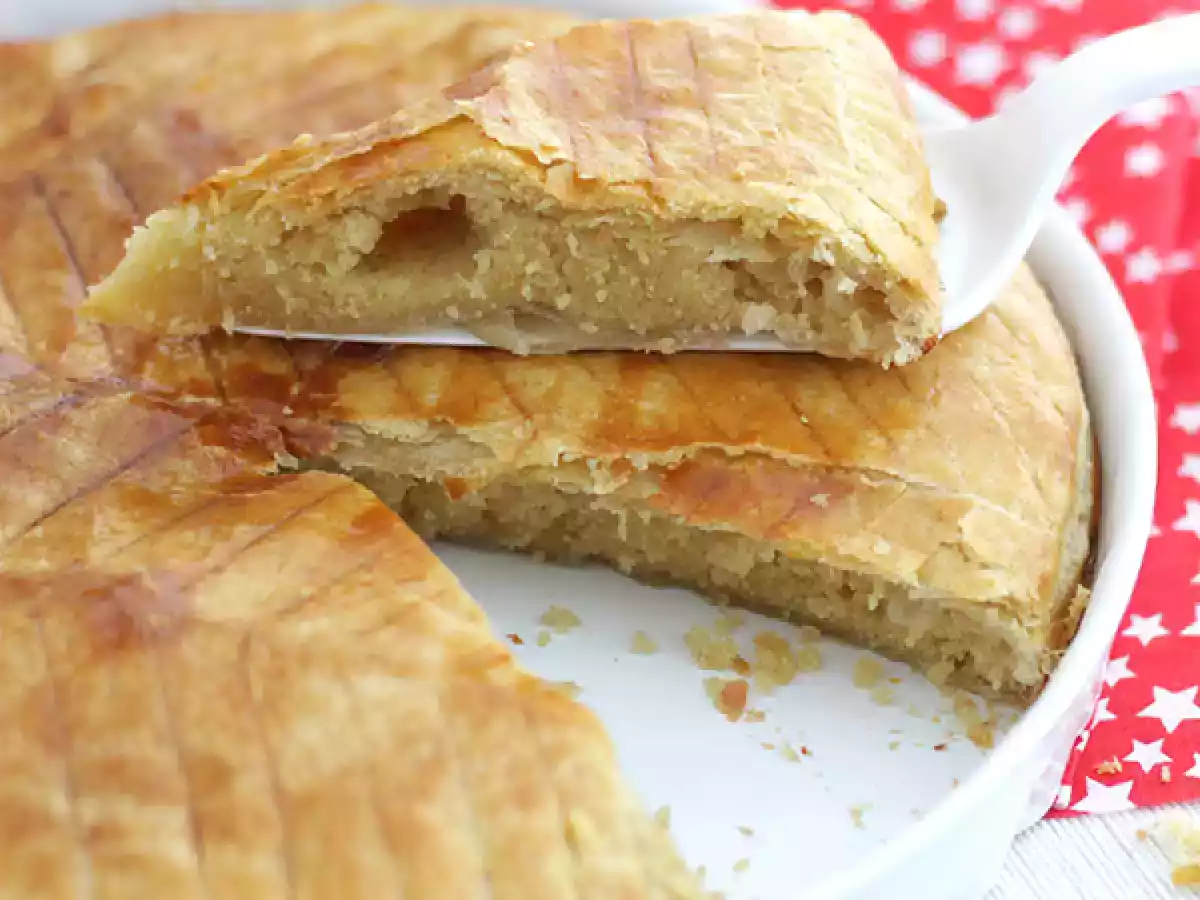 King cake with almonds - video recipe ! - photo 3