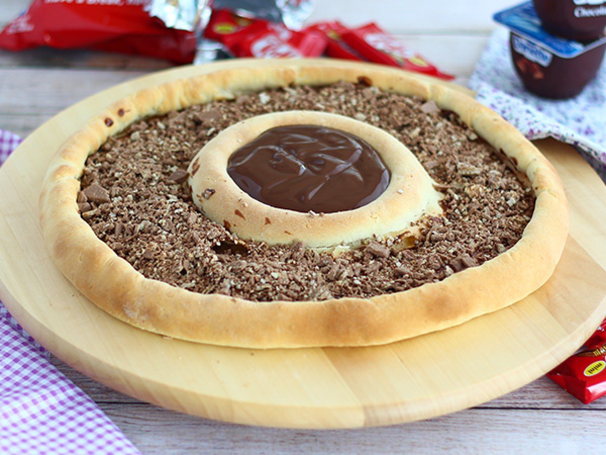 Kit Kat Pizza